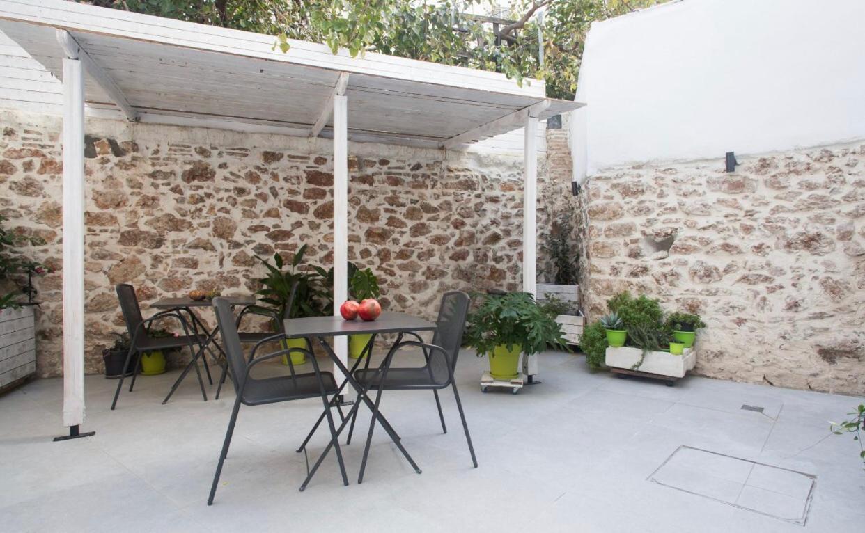 A Litte Taste Of Home Guest House Athen Eksteriør bilde